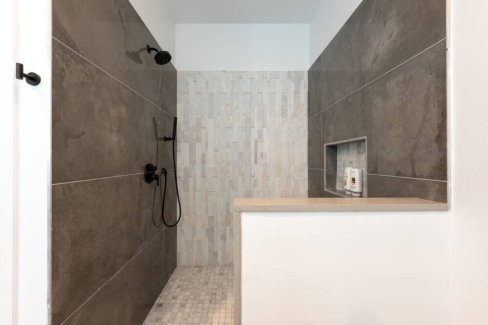 Photo of Bathroom in Mid-City