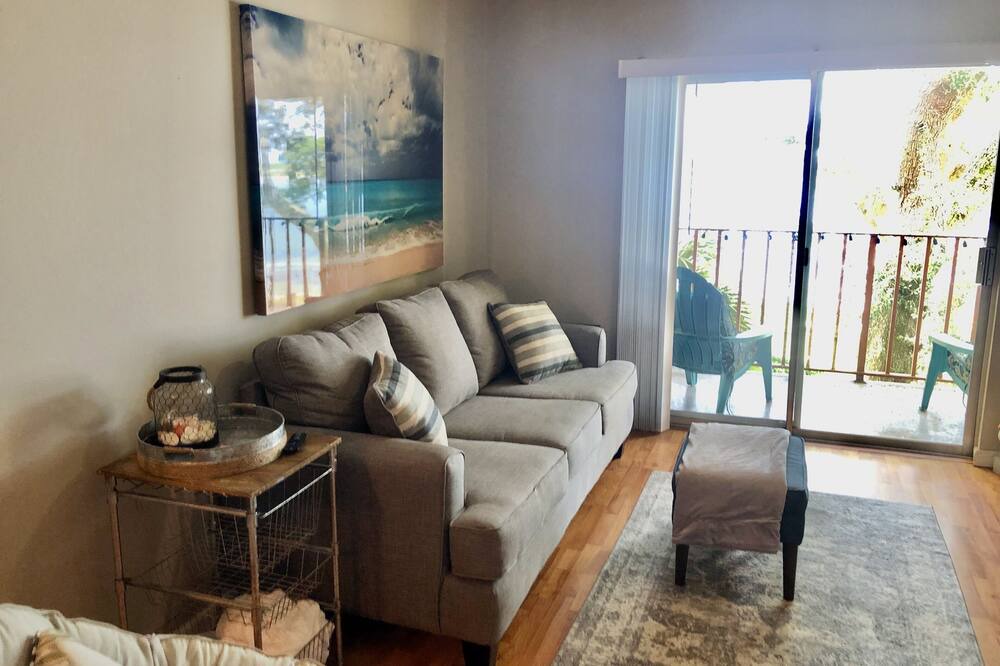 Photo of Livingroom in Mary Esther