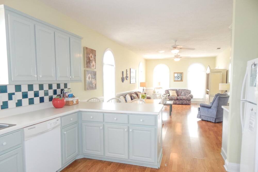 Photo of Kitchen in Audubon Place