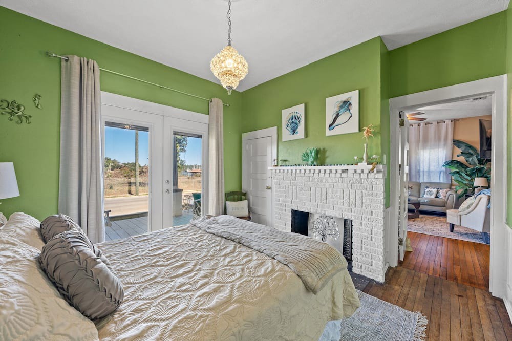 Photo of Bedroom in Panama City