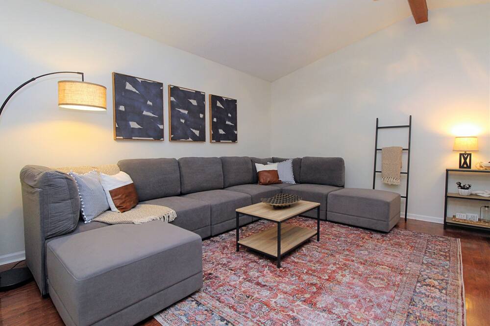 Photo of Bedroom in Lynn Haven