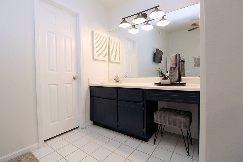 Photo of Bathroom in Lynn Haven