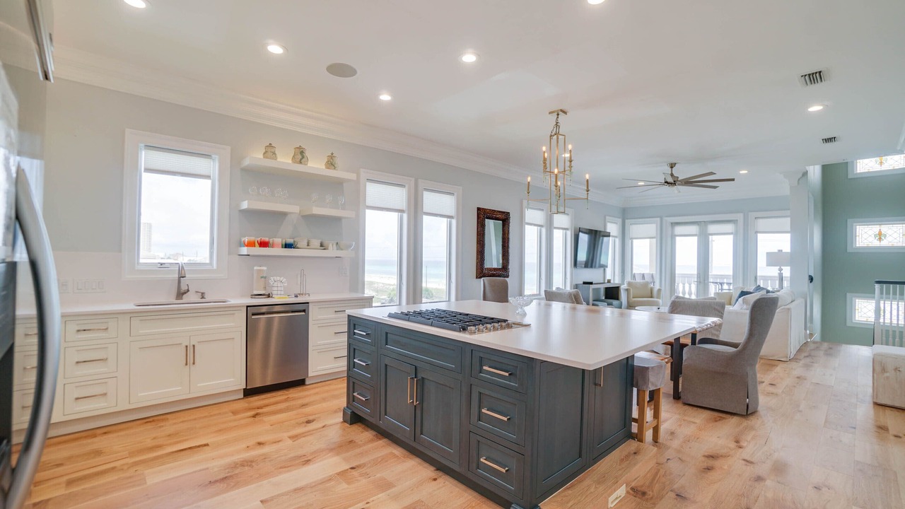 Photo of Kitchen in Laguna Beach