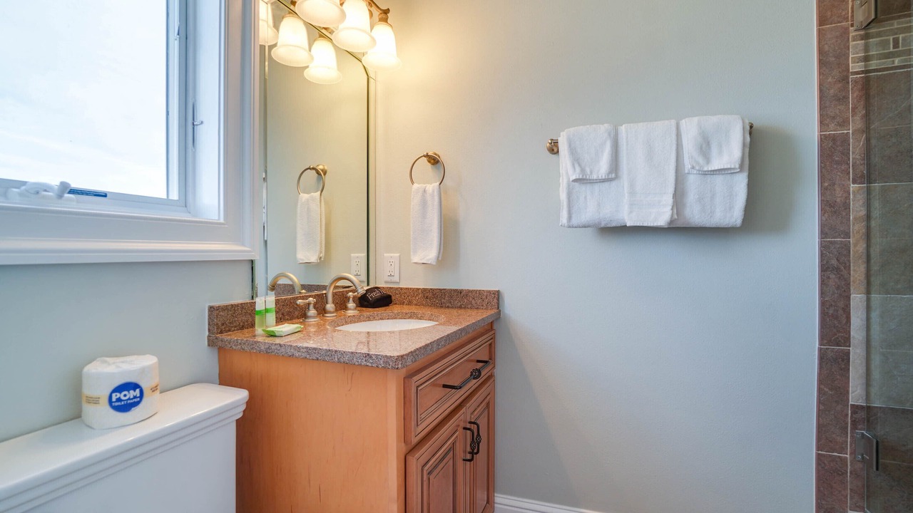 Photo of Bathroom in Laguna Beach