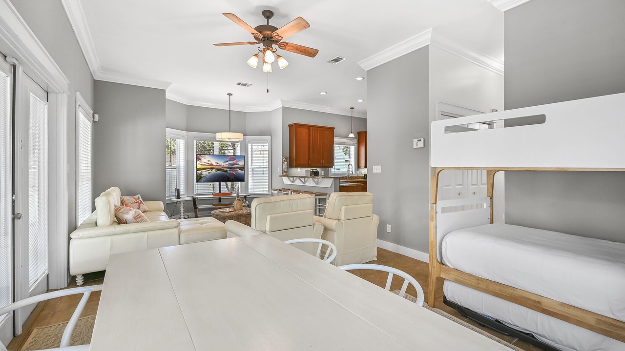 Photo of Kitchen in White's Gulfview