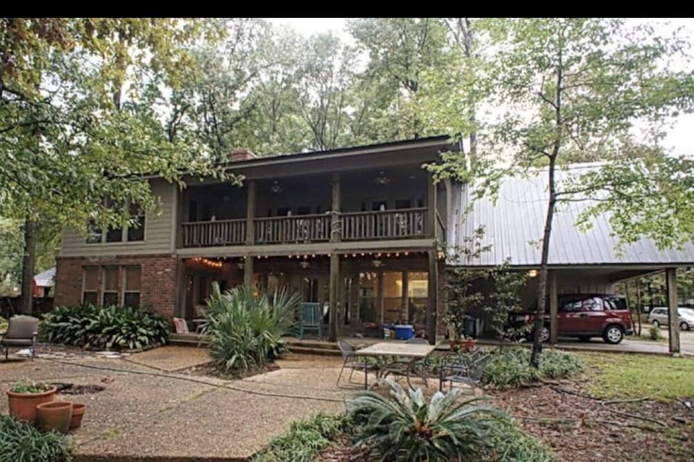 Photo of Outdoor in Flowood