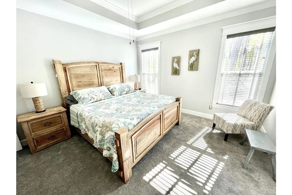 Photo of Bedroom in Carrabelle