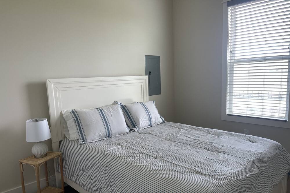 Photo of Bedroom in Hackberry