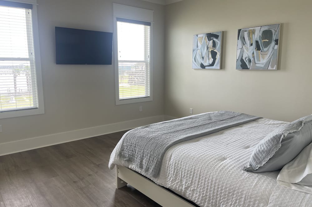 Photo of Bedroom in Hackberry