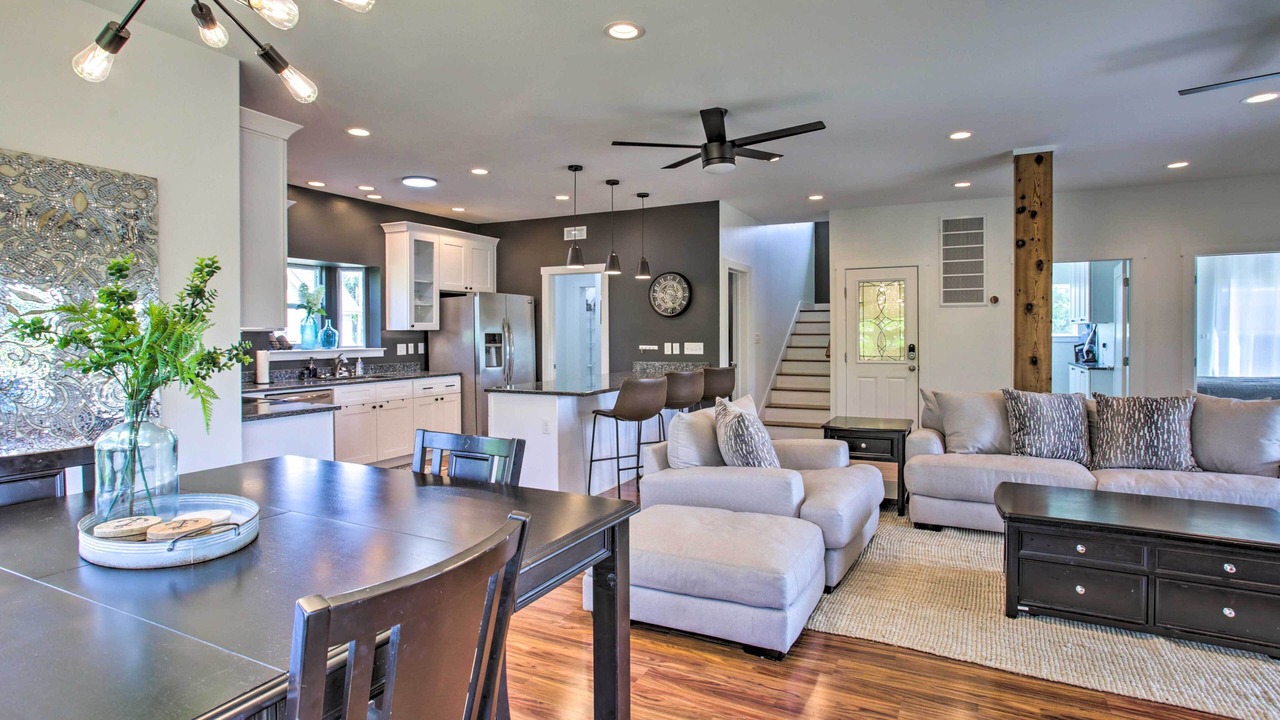 Photo of Livingroom in Waveland