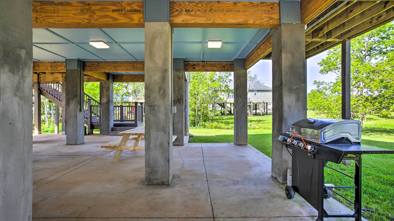 Photo of Outdoor in Waveland