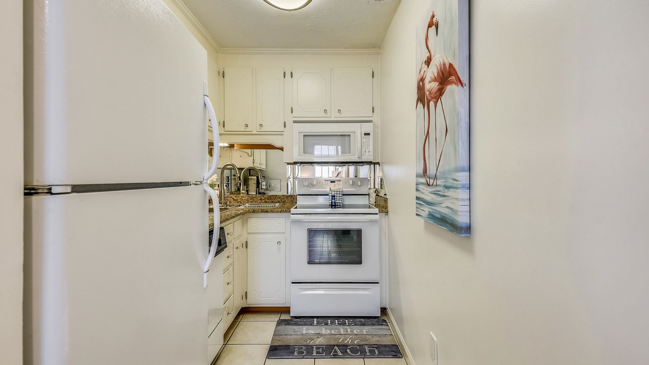 Photo of Kitchen in Summer Breeze