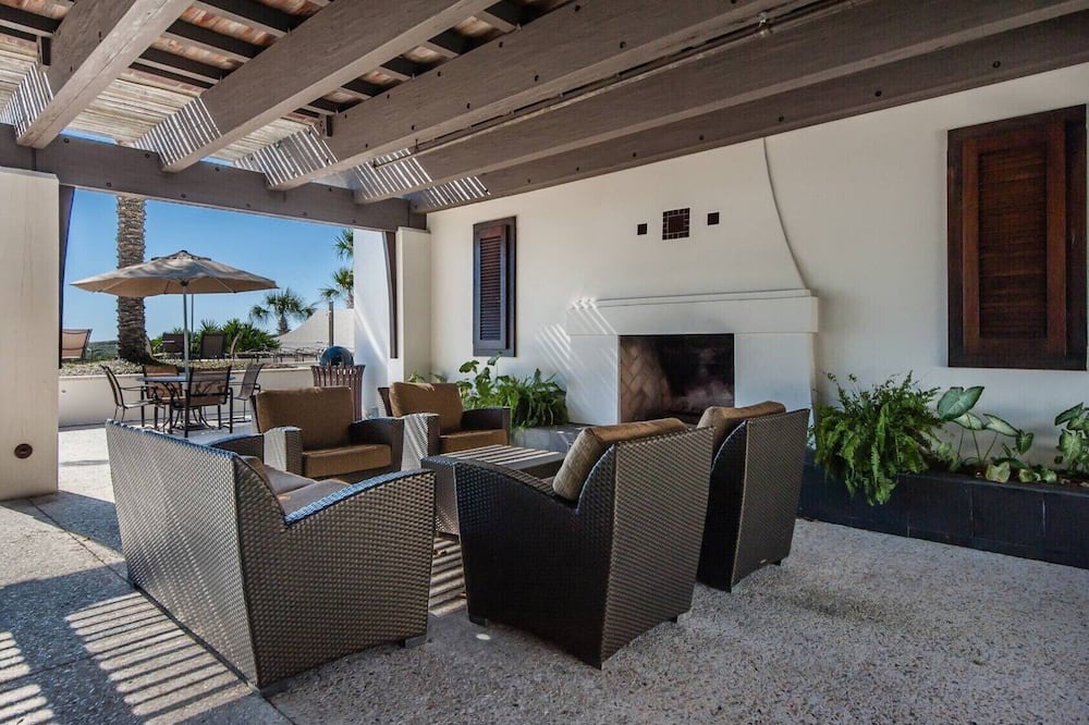 Photo of Livingroom in Dune Allen Beach