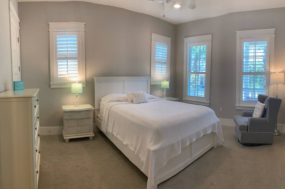 Photo of Bathroom in Dune Allen Beach