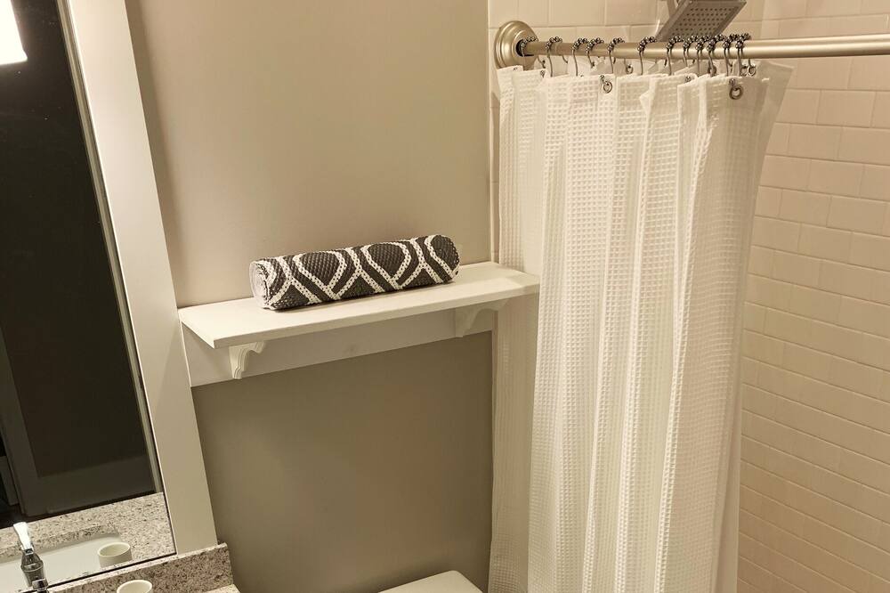 Photo of Bathroom in Dune Allen Beach