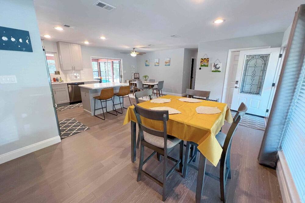 Photo of Kitchen in Mary Esther