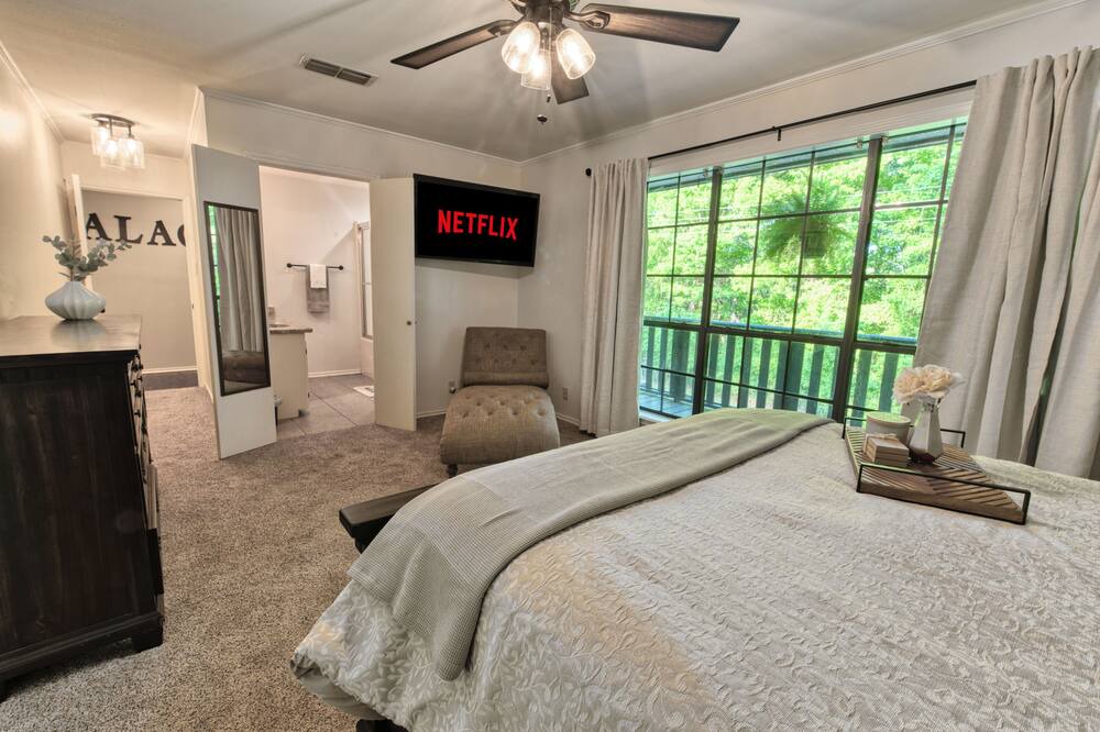 Photo of Bedroom in Jefferson