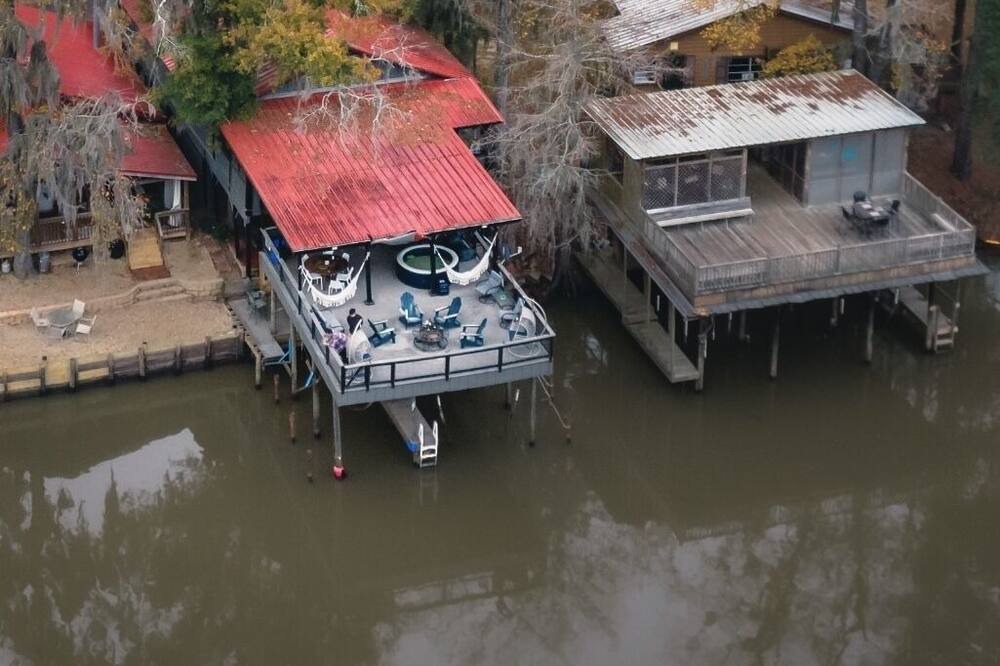 Photo of Outdoor in Jefferson