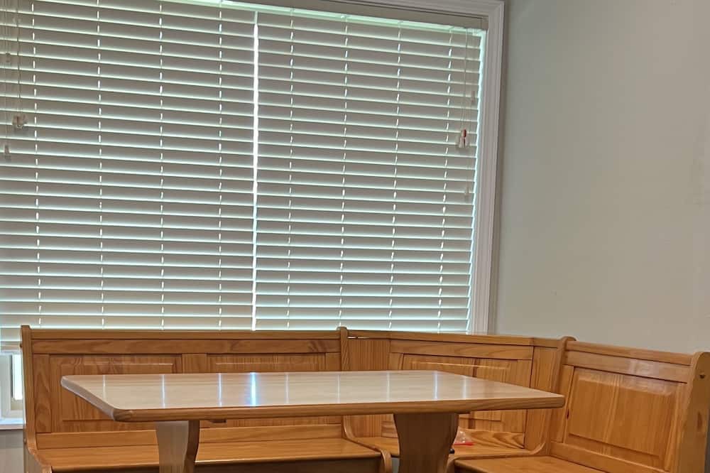 Photo of Kitchen in West Orange