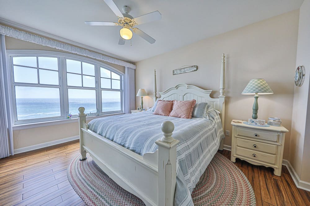 Photo of Bedroom in Silver Sands Beach