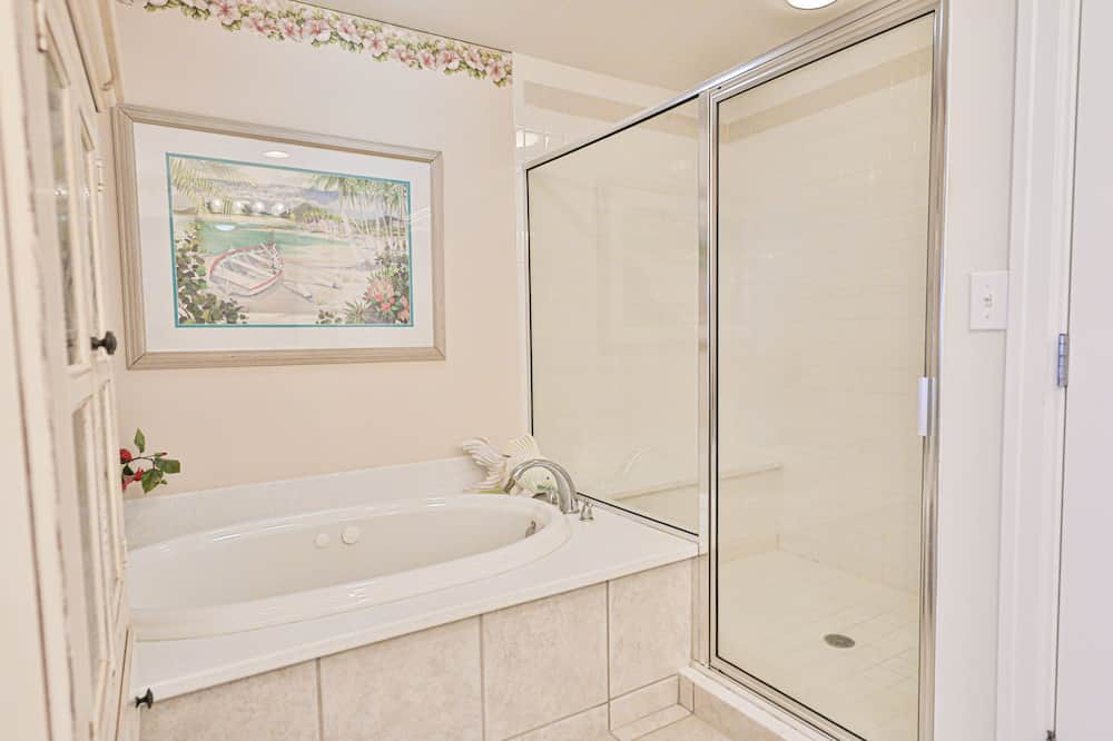 Photo of Bathroom in Silver Sands Beach