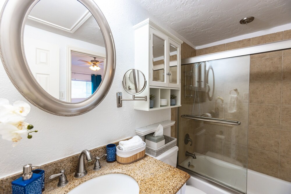 Photo of Bathroom in April Sound