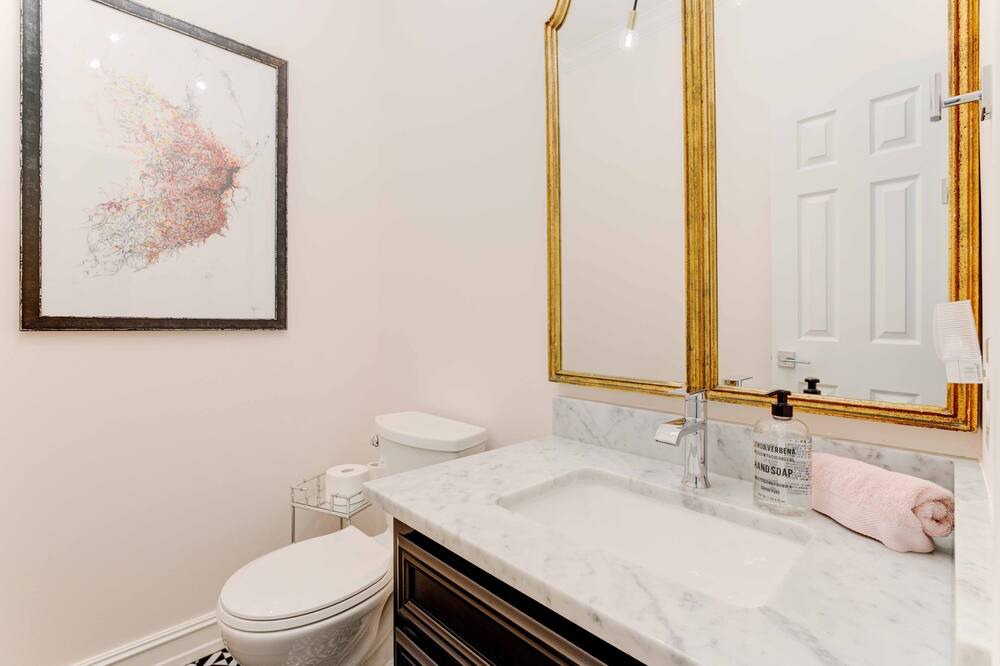Photo of Bathroom in Beaumont