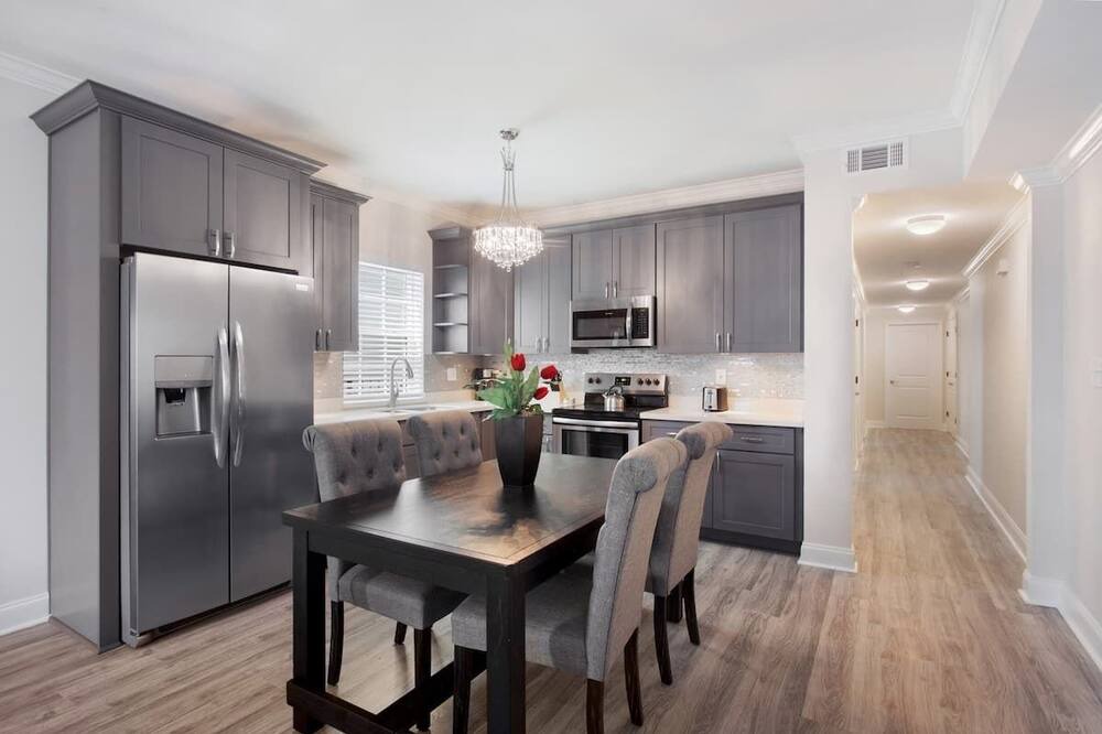Photo of Livingroom in Tulane - Gravier