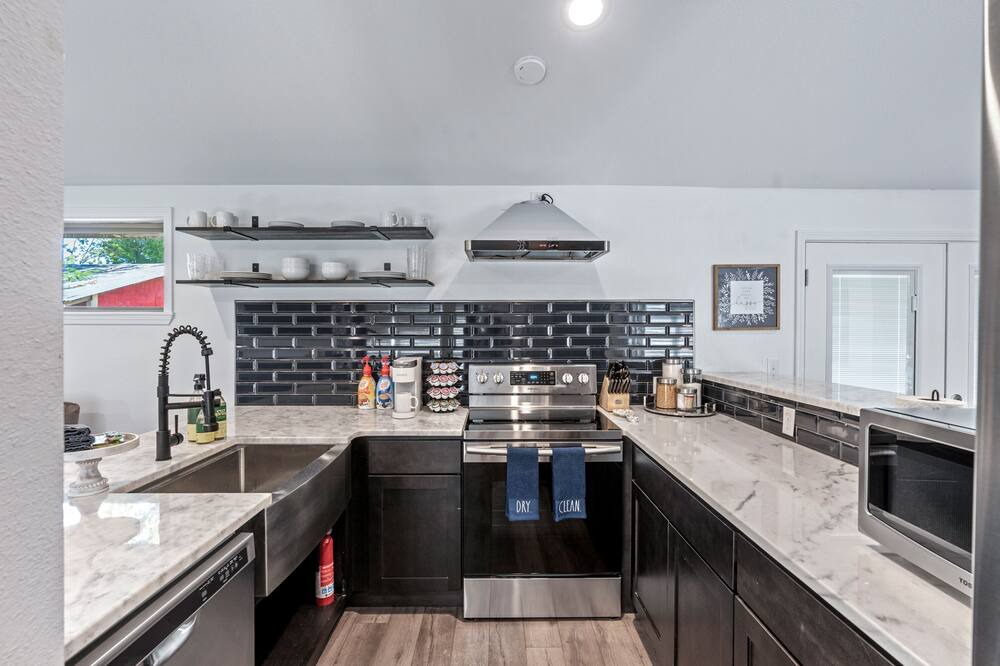 Photo of Kitchen in Avinger