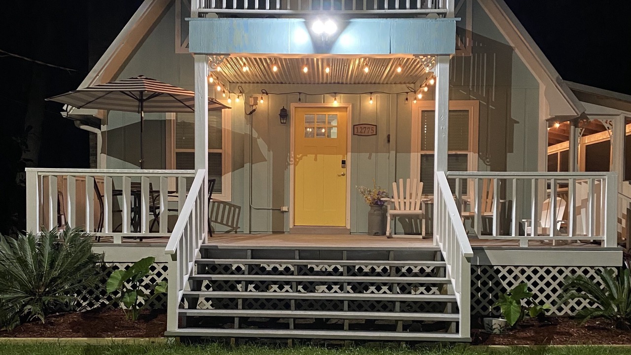 Photo of Outdoor in Lillian