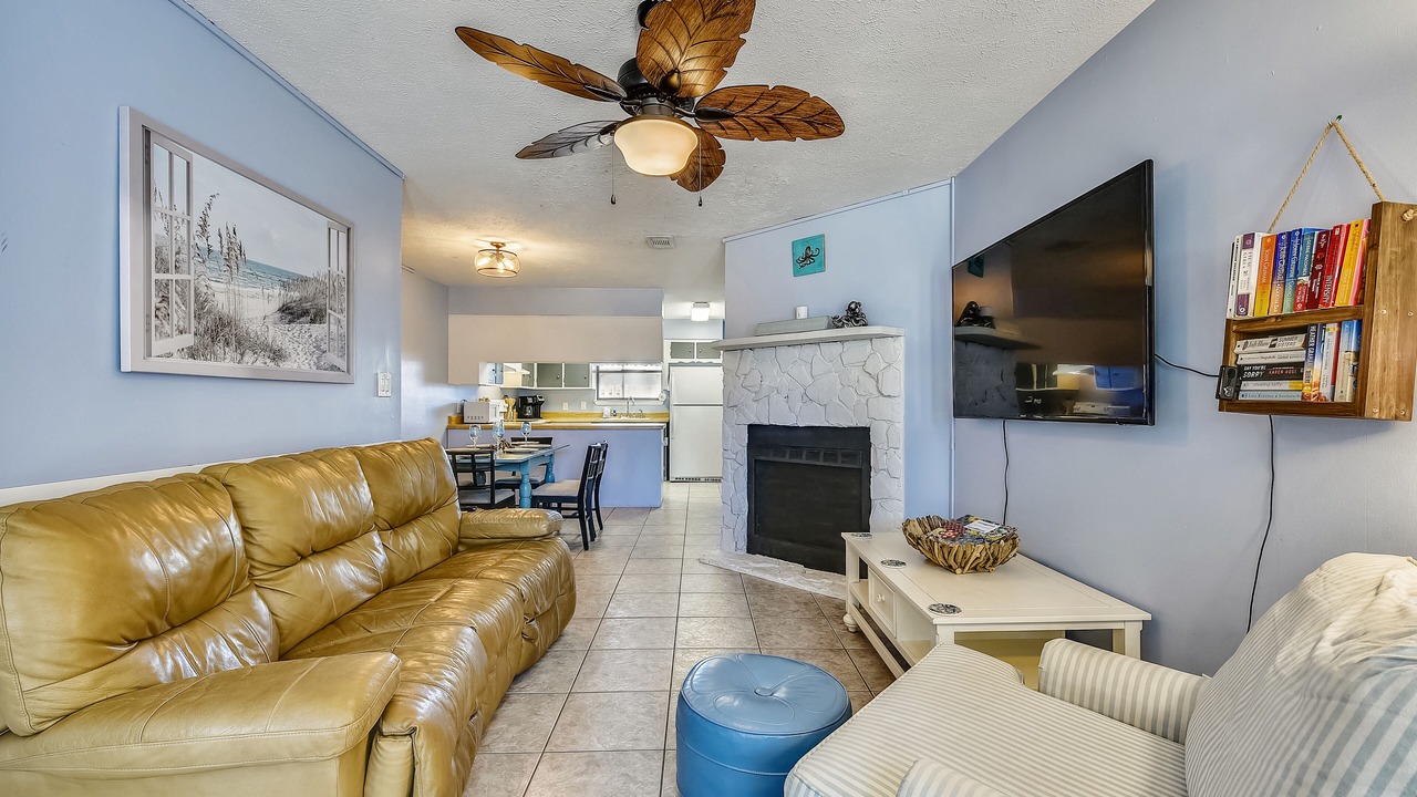 Photo of Patio Balcony in Silver Sands Beach