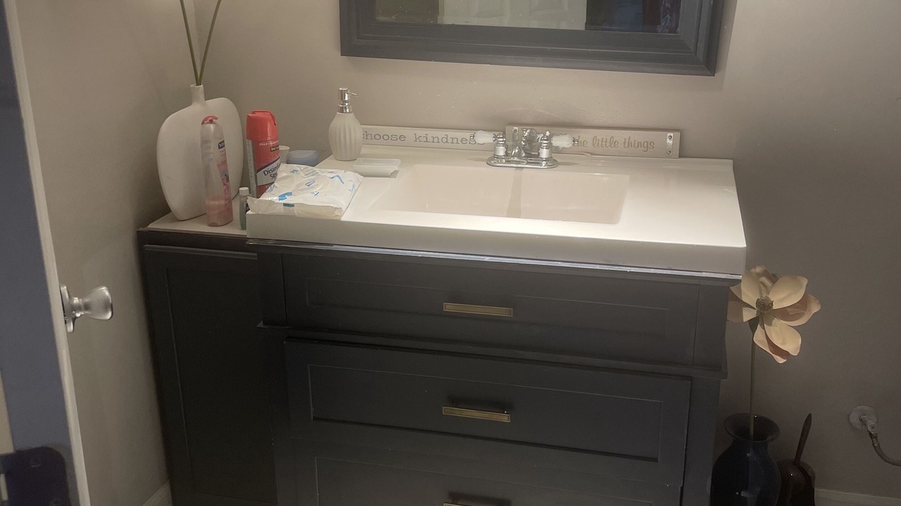 Photo of Bathroom in Read Boulevard East