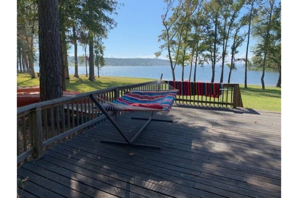 Photo of Patio Balcony in Broaddus