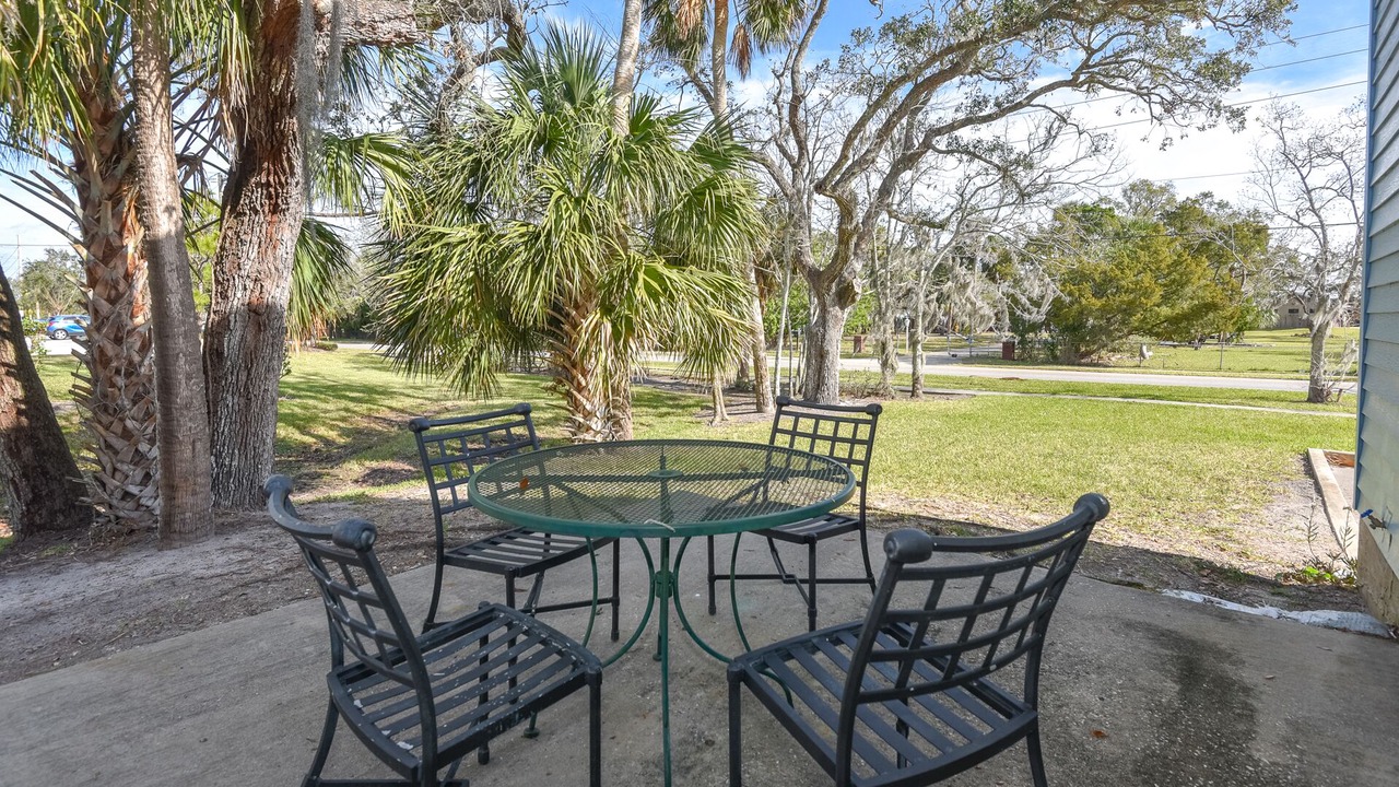 Photo of Patio Balcony in South Daytona
