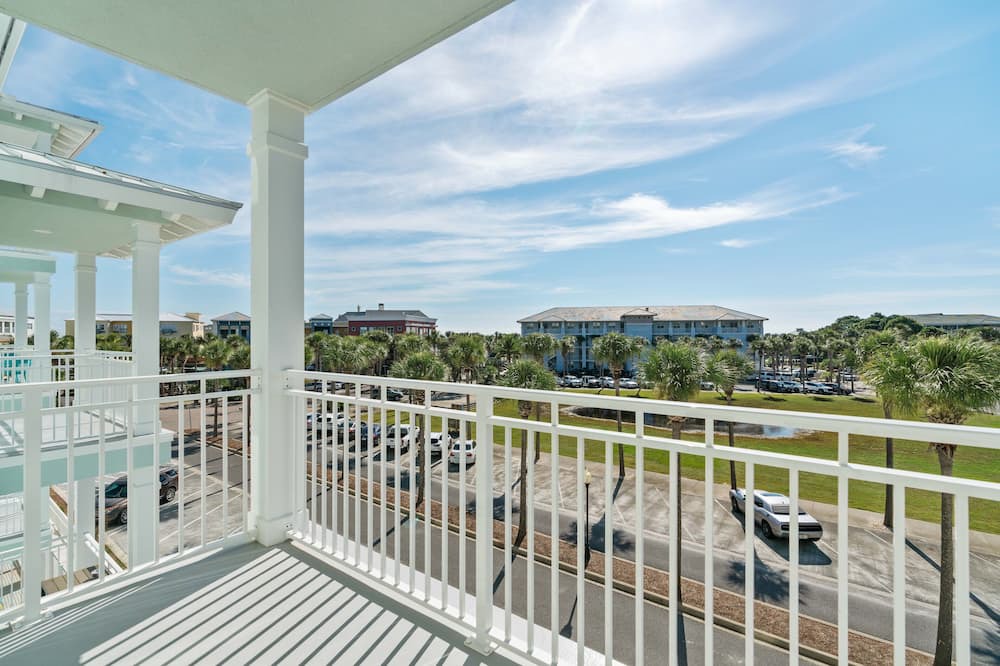 Photo of Patio Balcony in Santa Rosa Beach