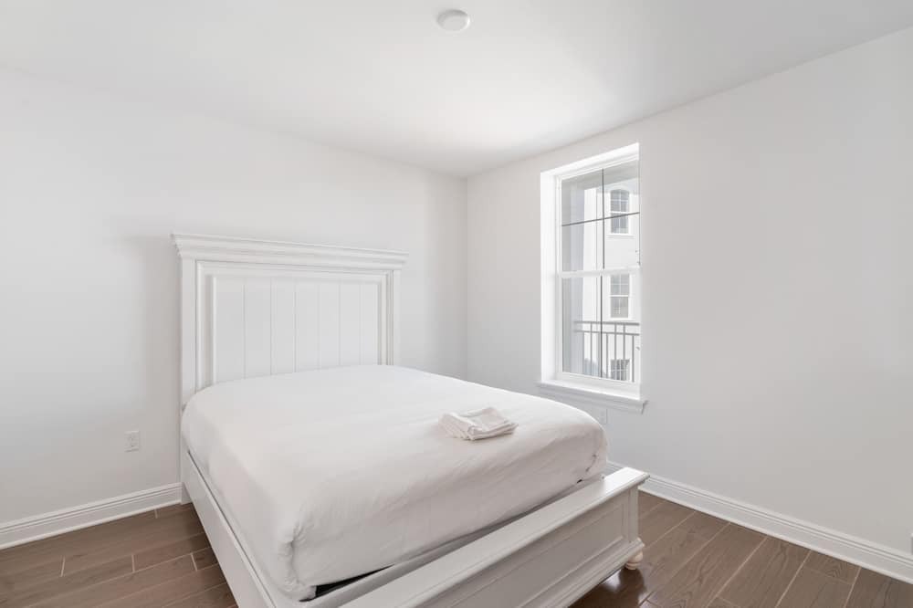 Photo of Bedroom in Santa Rosa Beach