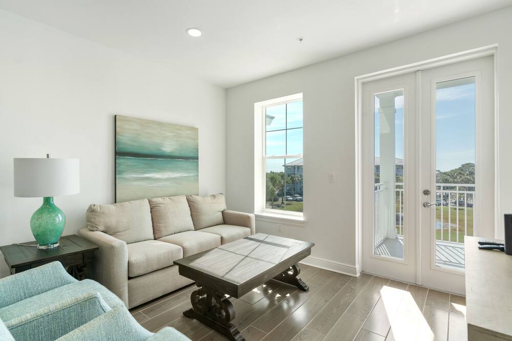 Photo of Livingroom in Santa Rosa Beach