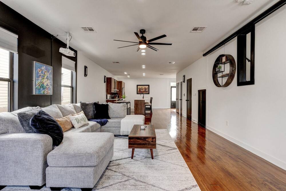 Photo of Bedroom in Treme