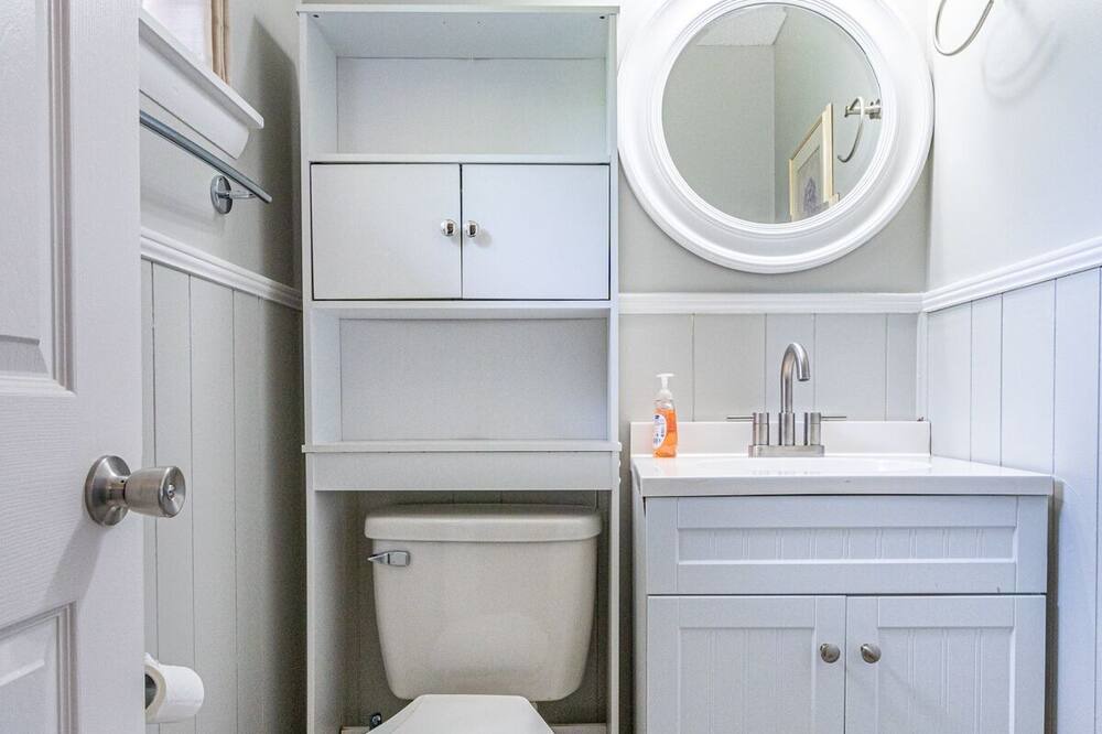 Photo of Bathroom in Decatur