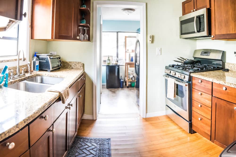 Photo of Kitchen in United Central