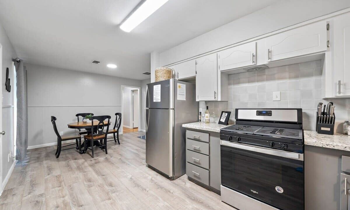 Photo of Kitchen in Deer Park