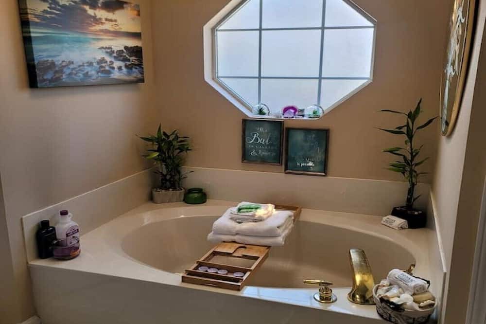 Photo of Bathroom in Shreveport