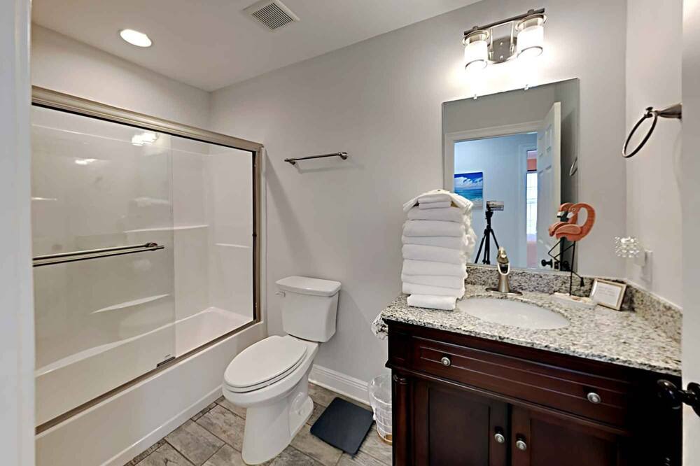 Photo of Bathroom in Holiday Beach