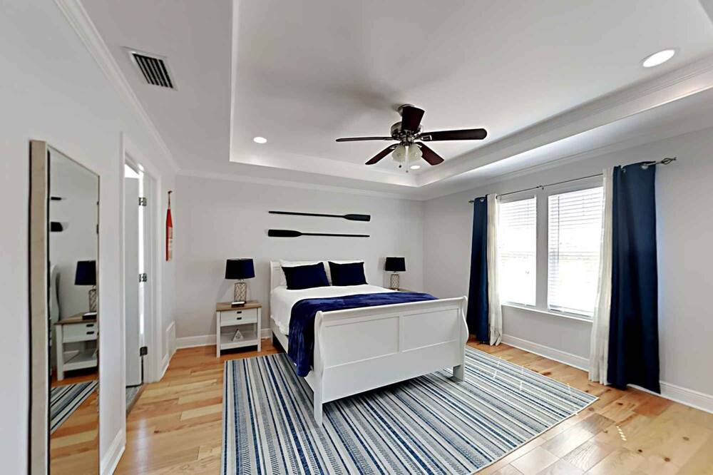 Photo of Bedroom in Holiday Beach