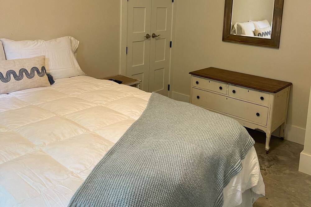 Photo of Bedroom in Negreet