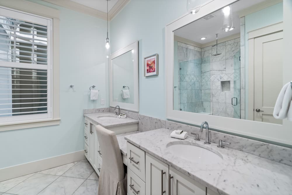 Photo of Bathroom in Watercolor