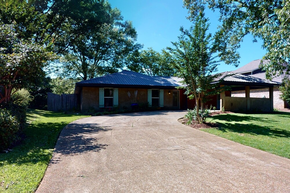 Photo of Outdoor in Flowood