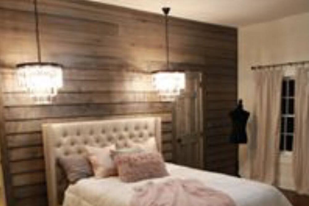 Photo of Bedroom in Summit