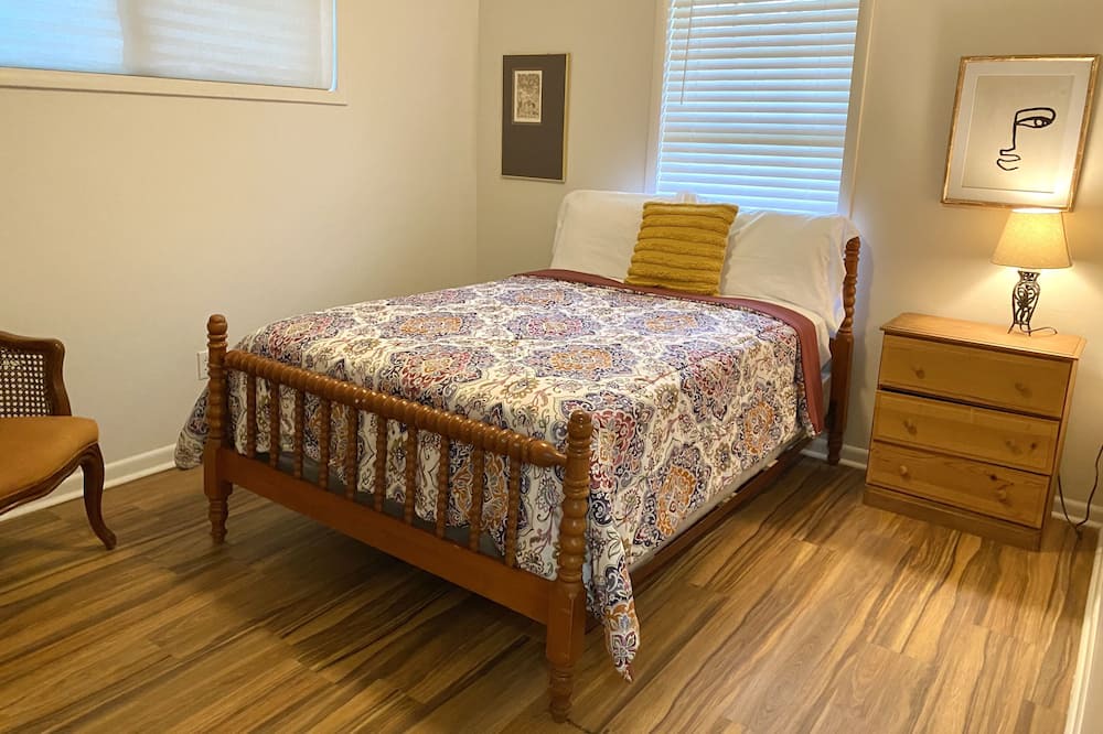 Photo of Bedroom in Tupelo