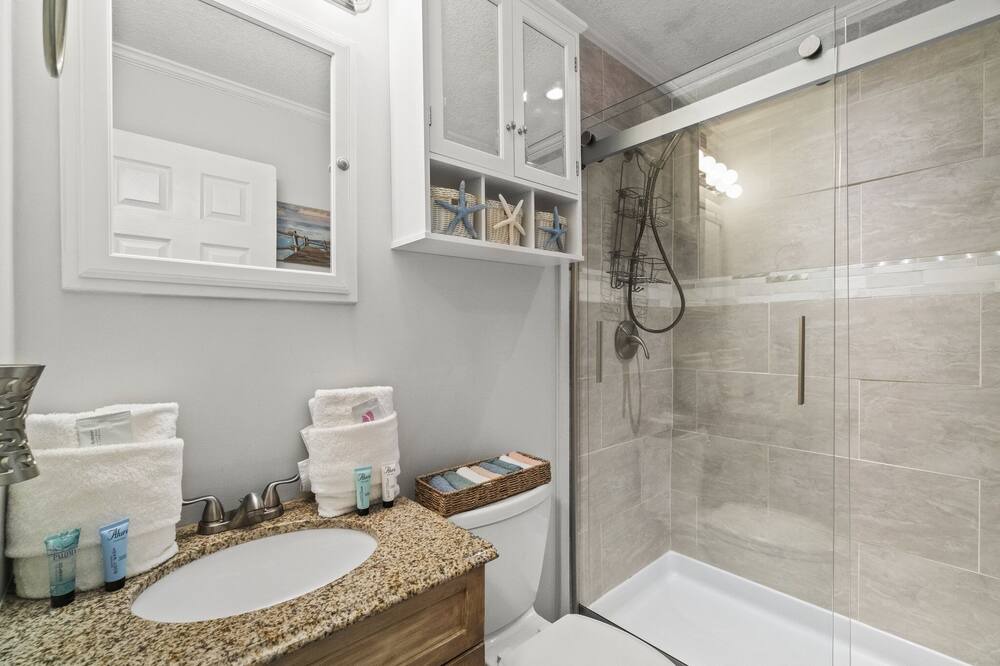 Photo of Bathroom in Silver Sands Beach